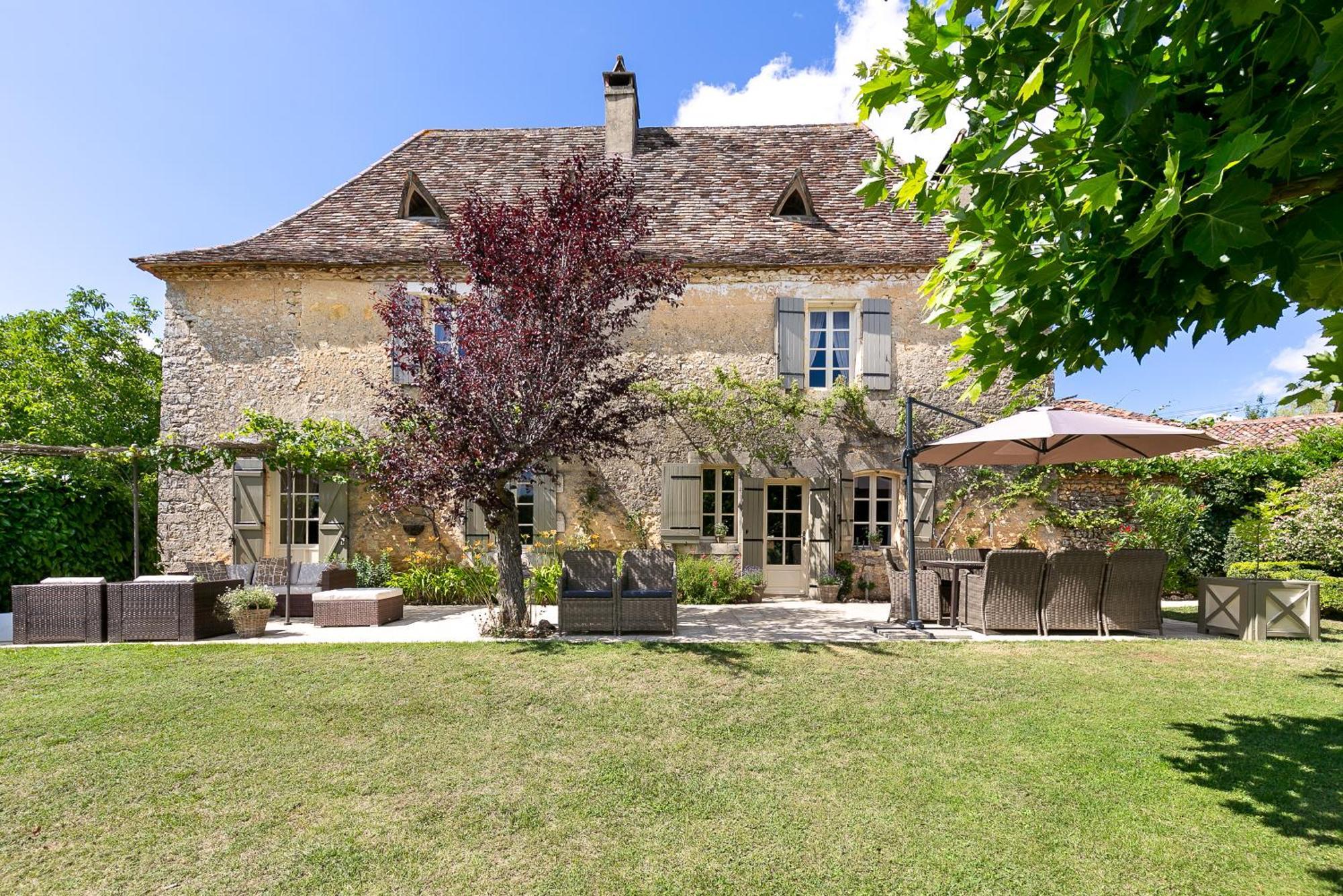 La Maison Louverie Pontours Екстер'єр фото