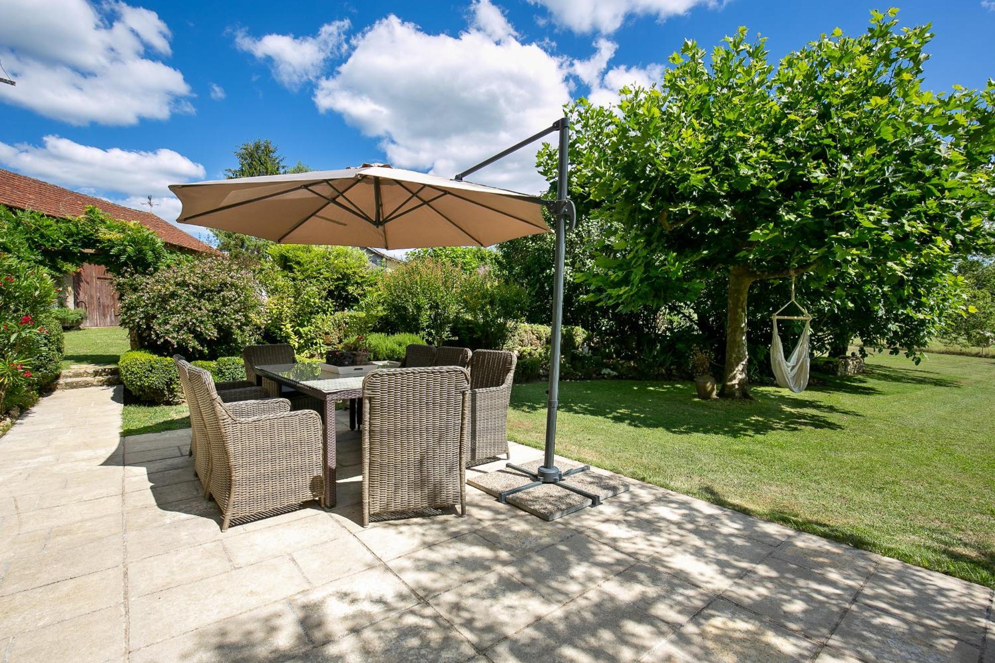 La Maison Louverie Pontours Екстер'єр фото