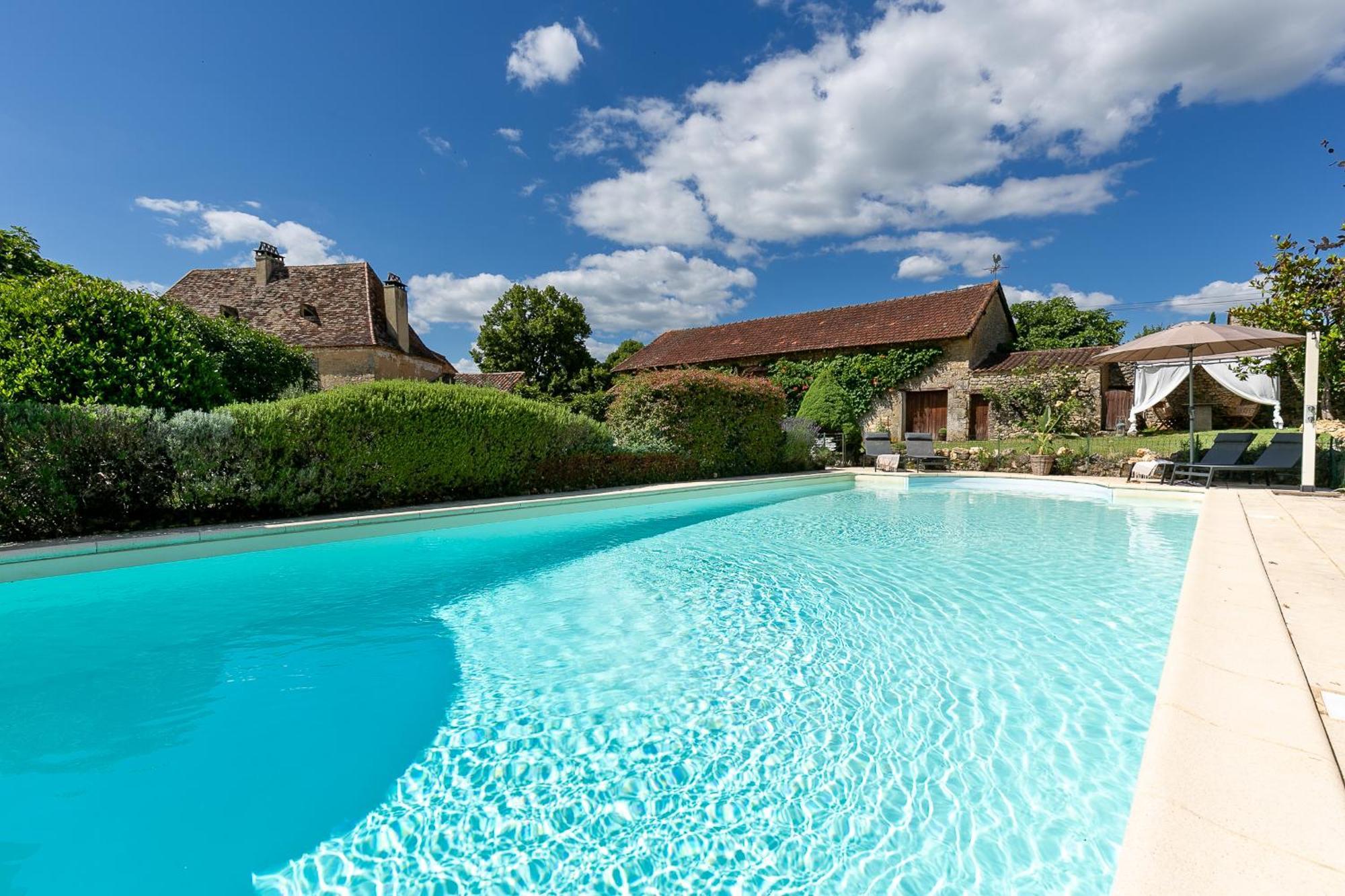 La Maison Louverie Pontours Екстер'єр фото